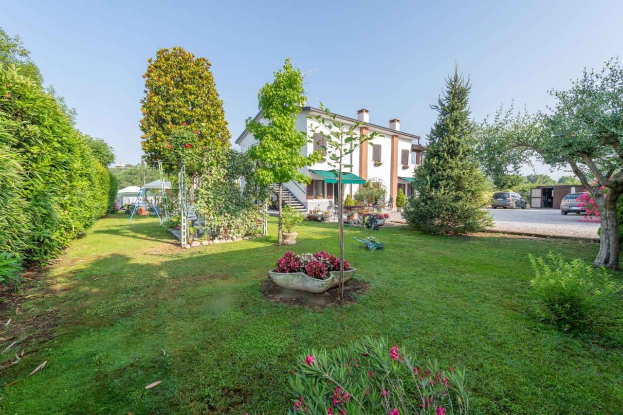 Casacobelli Villa Monzambano Eksteriør billede