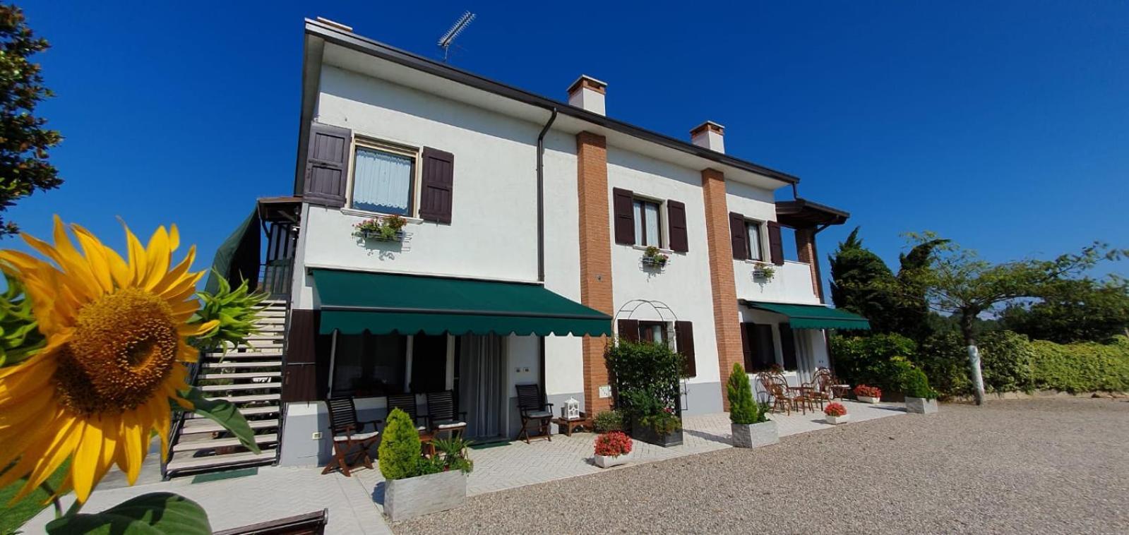 Casacobelli Villa Monzambano Eksteriør billede